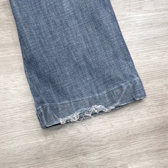 Divine Rights‎ of Denim Jeans Size 30 Low Rise Super Flare Distressed - Picture 11 of 16